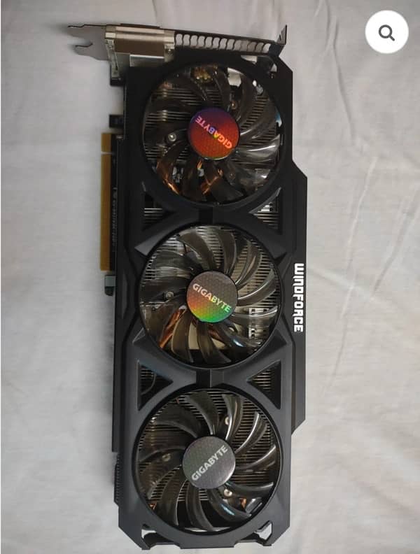 AMD Radeon R9 270XOC Gigabyte WindForce 2GB 0