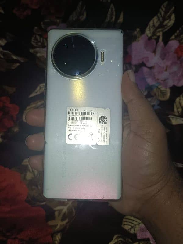 Tecno spark 20 pro plus 2