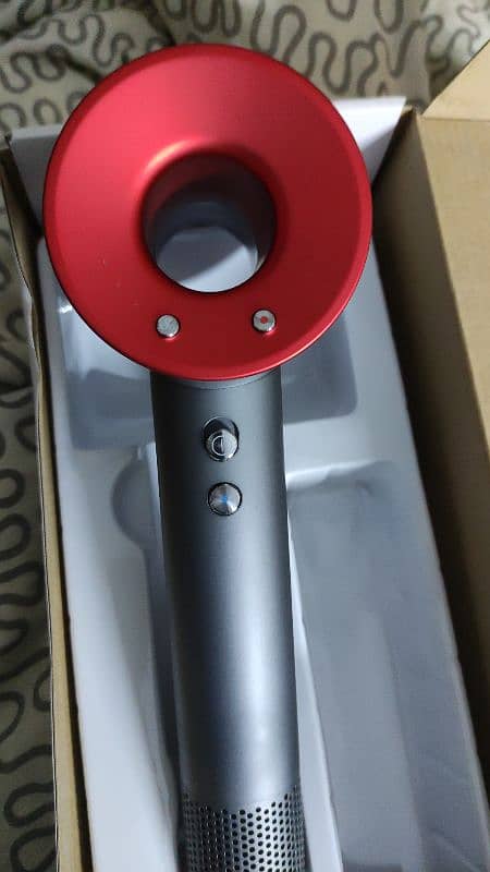 Dyson Supersonic Hair dryer 0