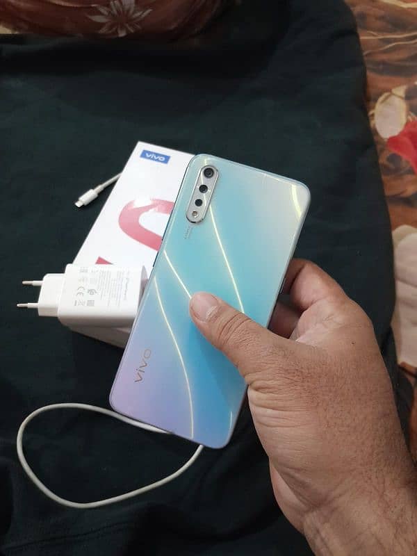 vivo s 1 0