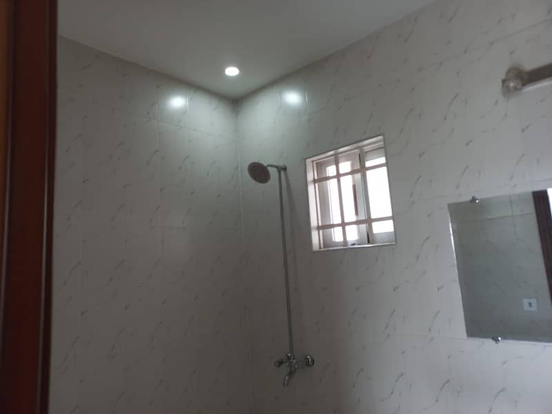 10 Marla For Rent In pcsir phase 2 Near Shoukat khanam And UNi 4