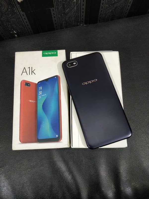 oppo A1k 2/32 with box charger duel sim official pta 10