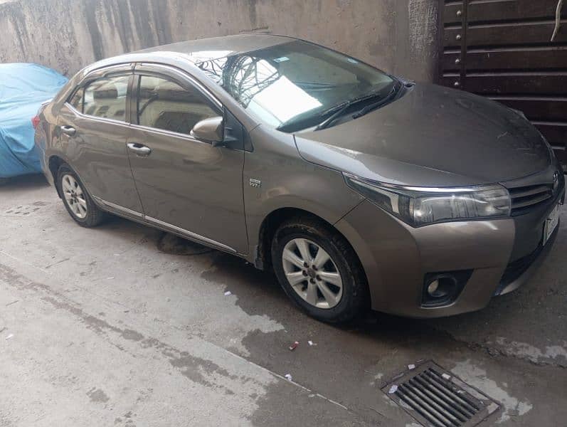 Toyota Corolla Altis 2016 4