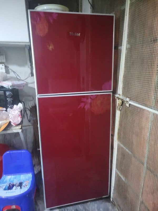 Haier HRF 385 Large size fridge 0