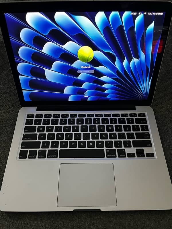 Macbook Pro 13inch 0