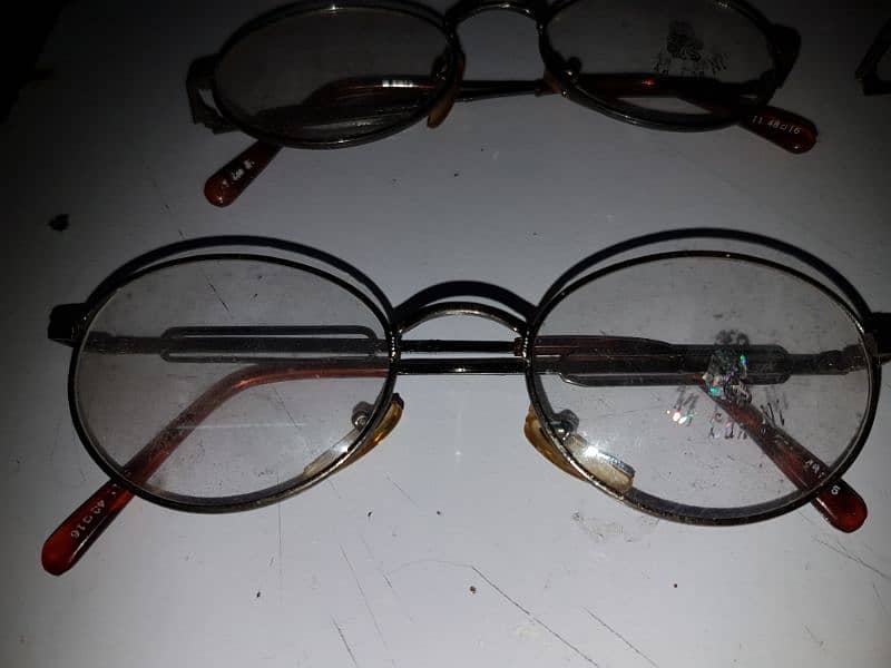 imported glassis stock each pair 600 rs very good quality stock 6