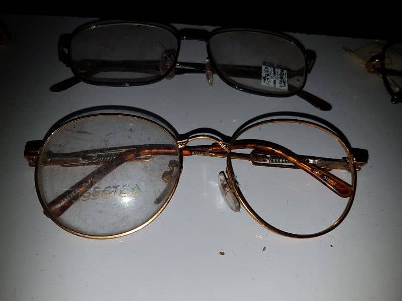 imported glassis stock each pair 600 rs very good quality stock 9