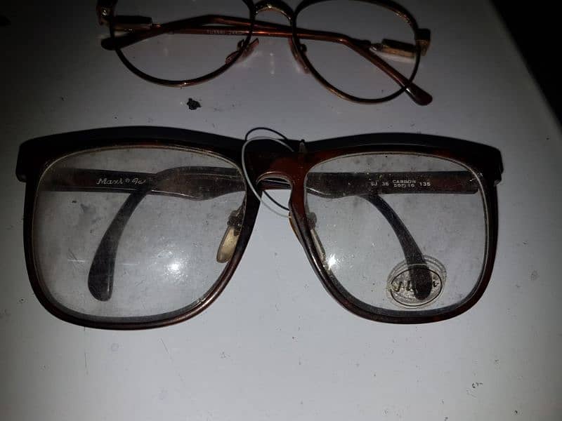 imported glassis stock each pair 600 rs very good quality stock 14