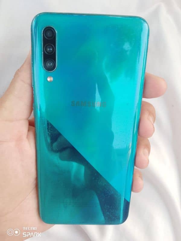 Samsung Galaxy A30s 4 128 (03027868074) call me 1