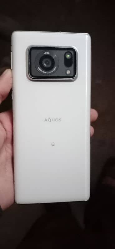 Aqous R6 3