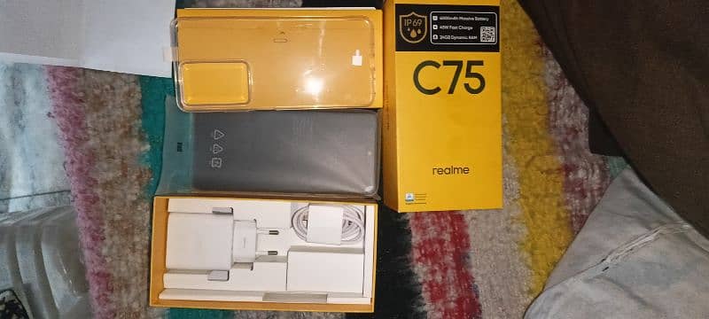 Realme C75 8gb ram 256 gb room 0