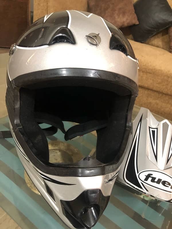 Fuel Trail Bike Helmet 1