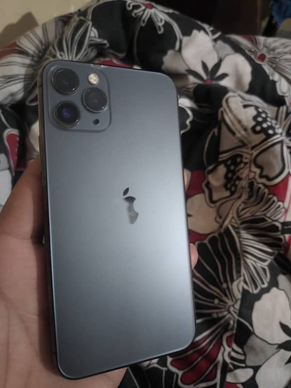 iPhone 11 Pro 256gb FU 5