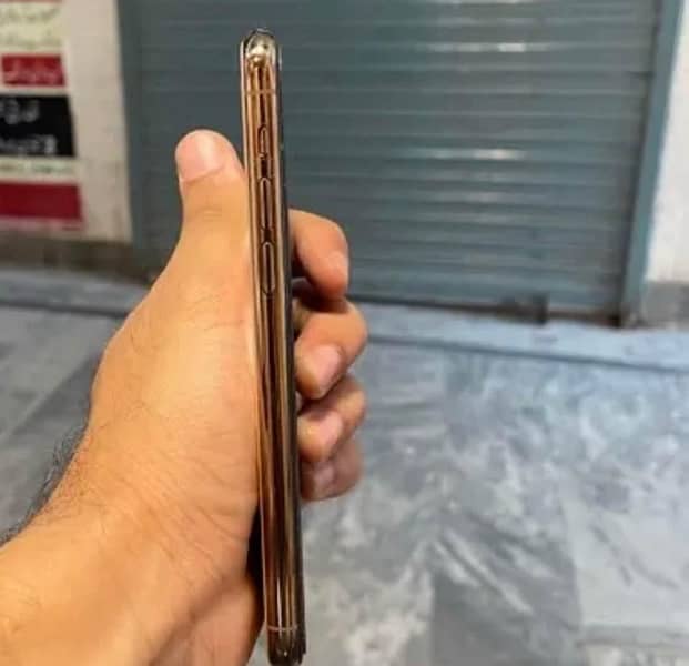 iPhone 11pro 64gb non pta urgent sale fix price 2