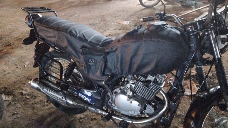 Suzuki Gs 150cc good condition 3