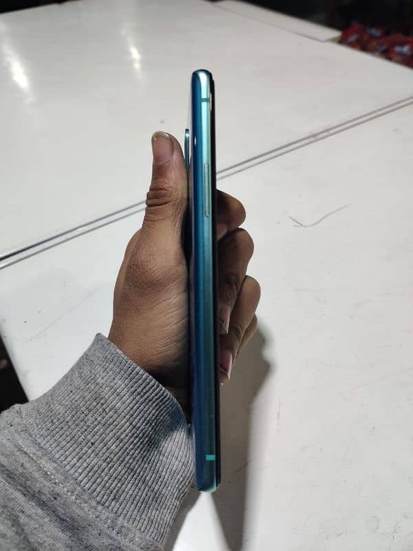 one plus 8t 1