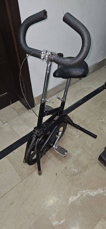 Treadmill, Exercise bicycle, Dumbell 6