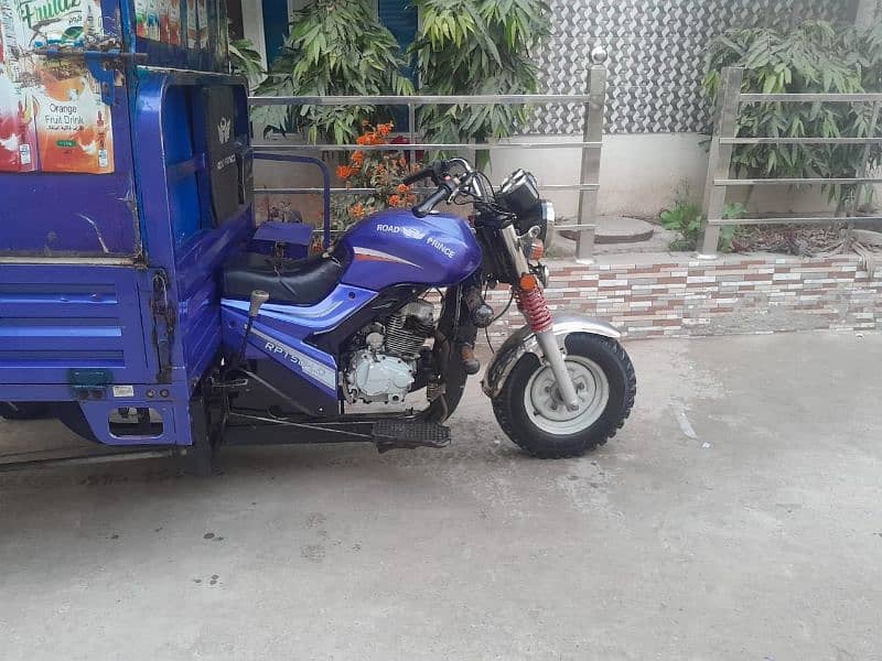 Road prince 150 cc loader rikshaw 0