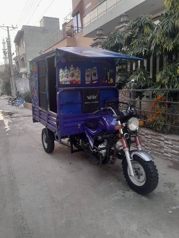 Road prince 150 cc loader rikshaw 4