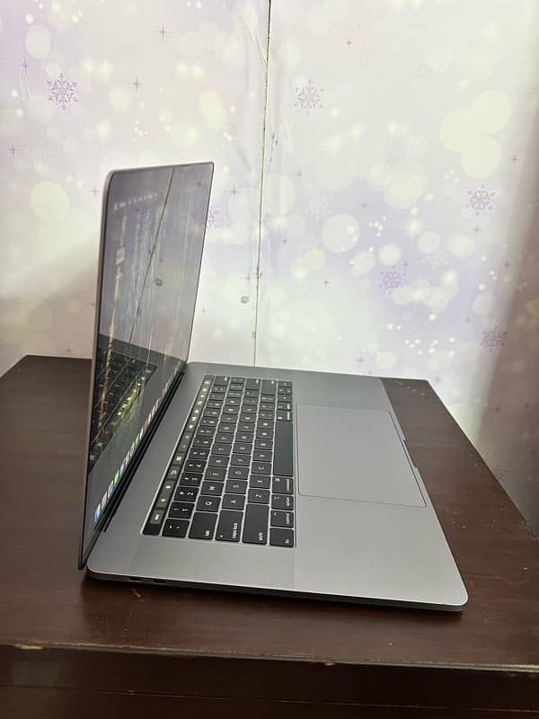 Apple MacBook Pro 2019 5