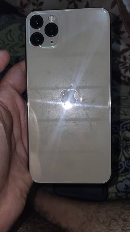 I phone 11 pro max (PTA)256 0