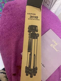 tripod stand