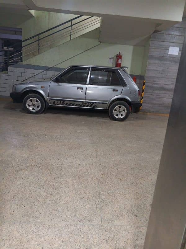 Daihatsu Charade 1986 4