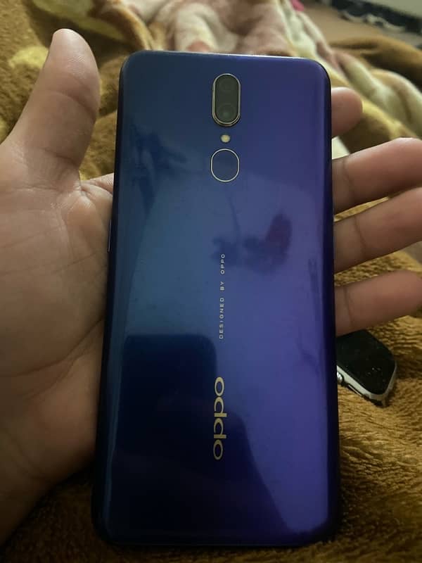 Oppo F11 0