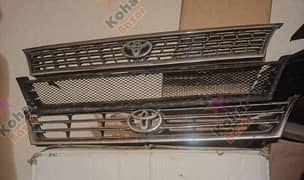 corolla 3 pieces front grills and  head lights