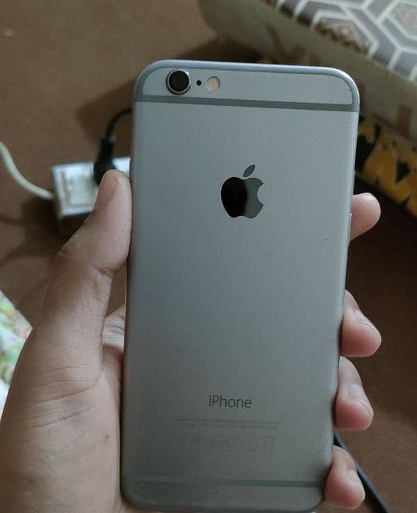 I phone 6 64 GB Non PTA 1