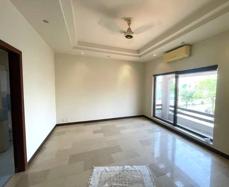 Upper Portion 1 Kanal Modern House For Rent In DHA Phase 3 Block-Y Lahore. 10