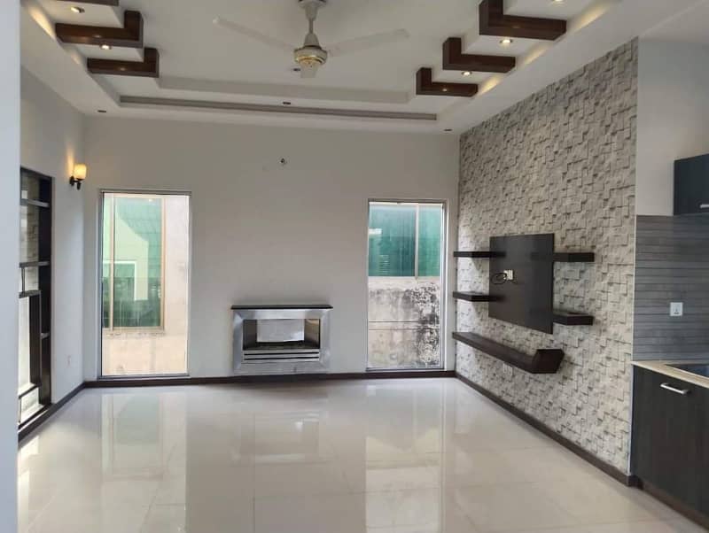 Upper Portion 01 Kanal Modern House For Rent In DHA Phase 2 Block-S Lahore. 0