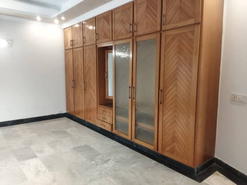 01 Kanal Modern Design House For Rent In DHA Phase 1 Lahore. 13