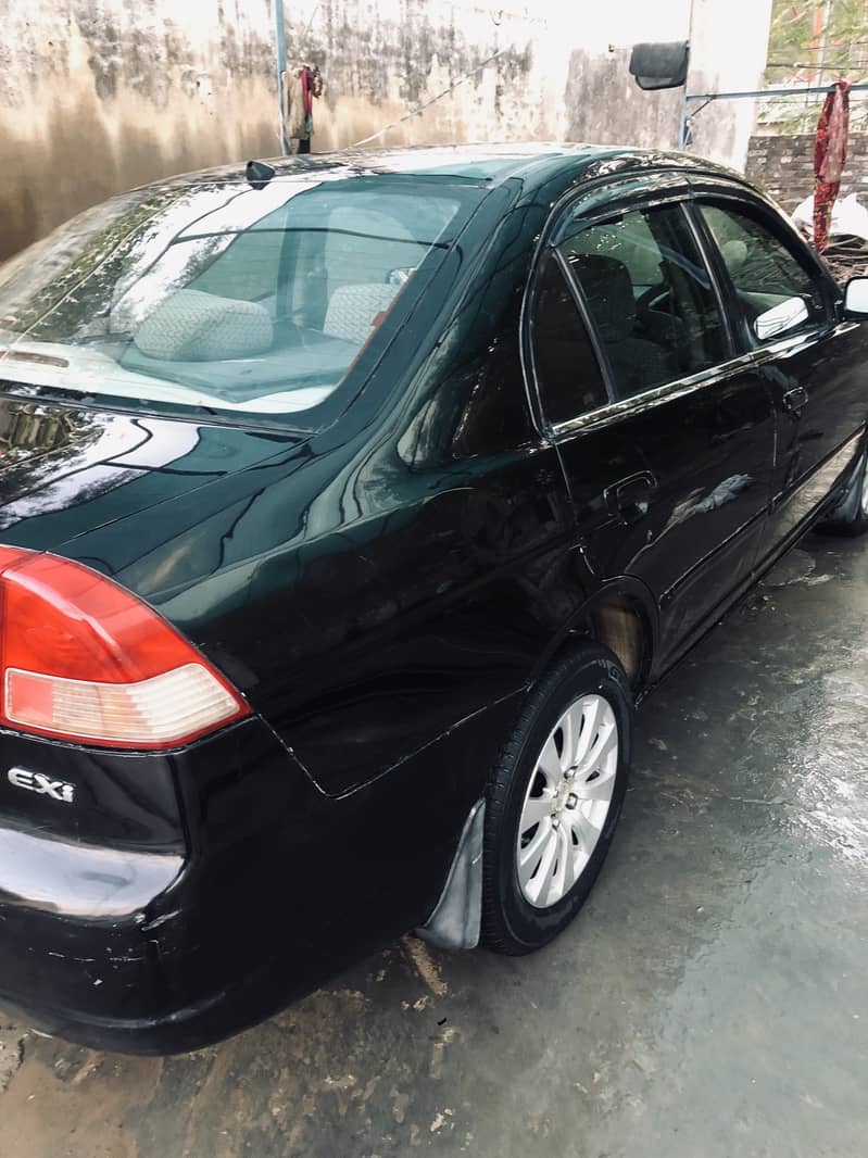 Honda Civic EXi 2005 1