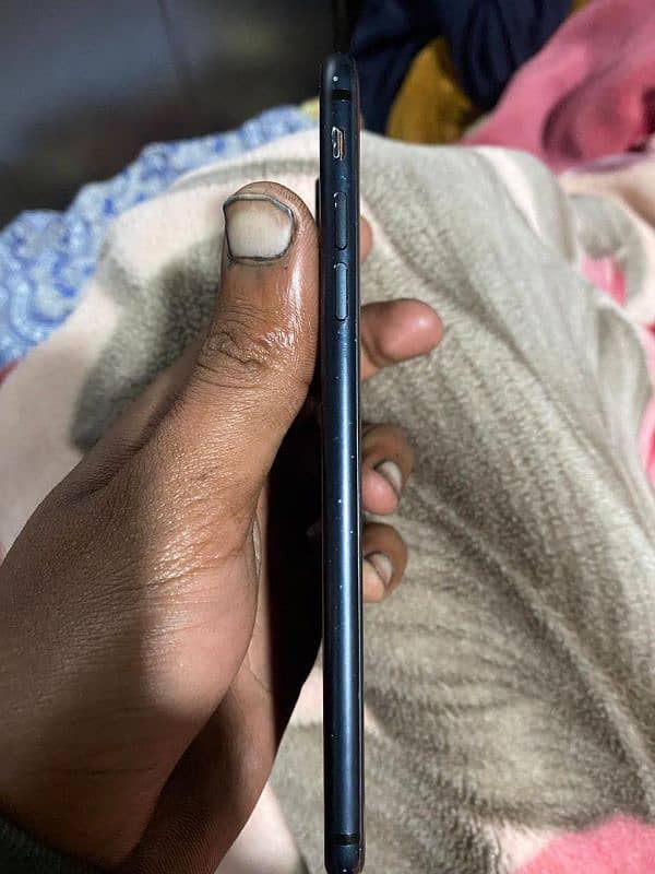 i phone 7 plus 32gb for sale 1