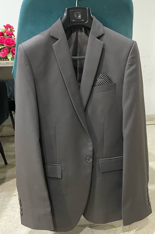 Men’s Pent Coat 1