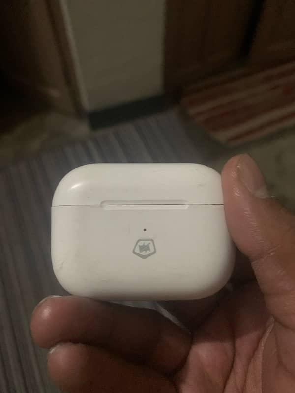 apple airpod for sale base sound good battery 0