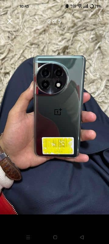 oneplus 11 pro 5g16+12 256 waterprof only pin dot  120 fps 1