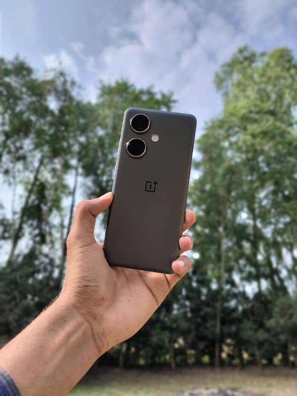 One plus Ace 2v,5g,Matte Black,16+12/256,pta 0