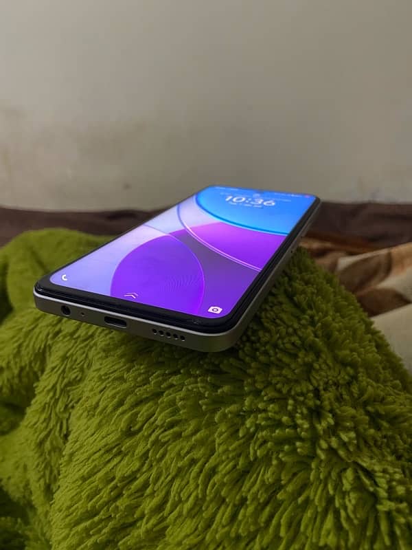 Vivo 19s 6/128 3