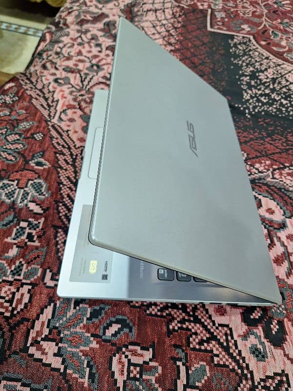 Asus Laptop for sale 8