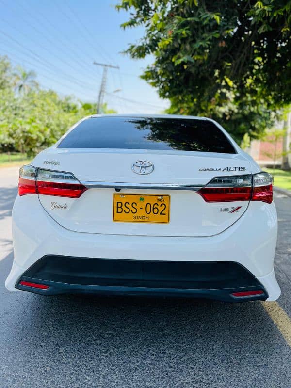 Toyota Altis Grande 2020 3