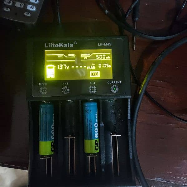 LiitoKala Lii-M4S Smart Charger LCD Display for AA AAA 18650 battery 1