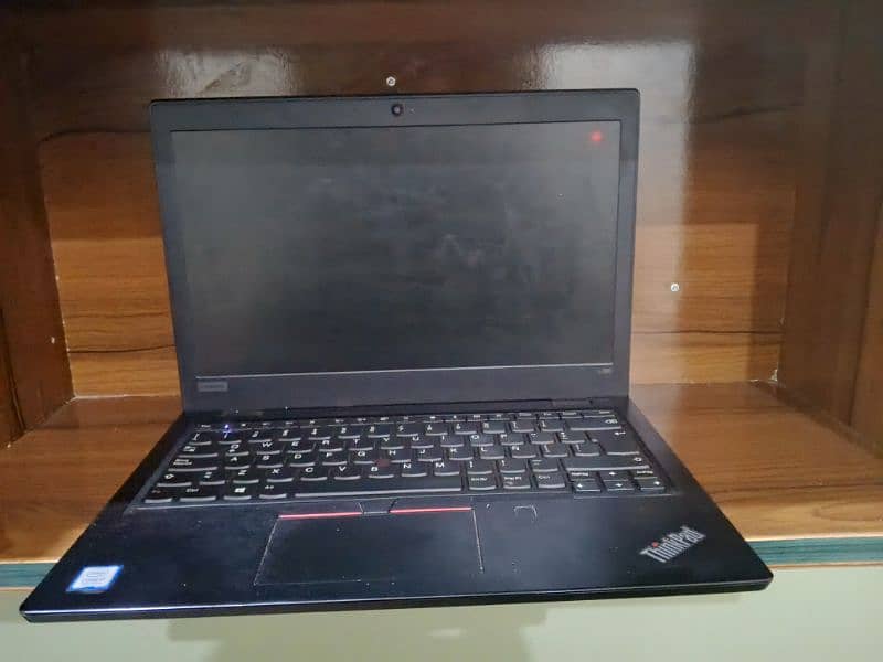 Lenovo L380 core i7 8 generation 1