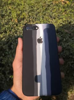 iPhone 8 Plus 64 GB non PTA with original charger