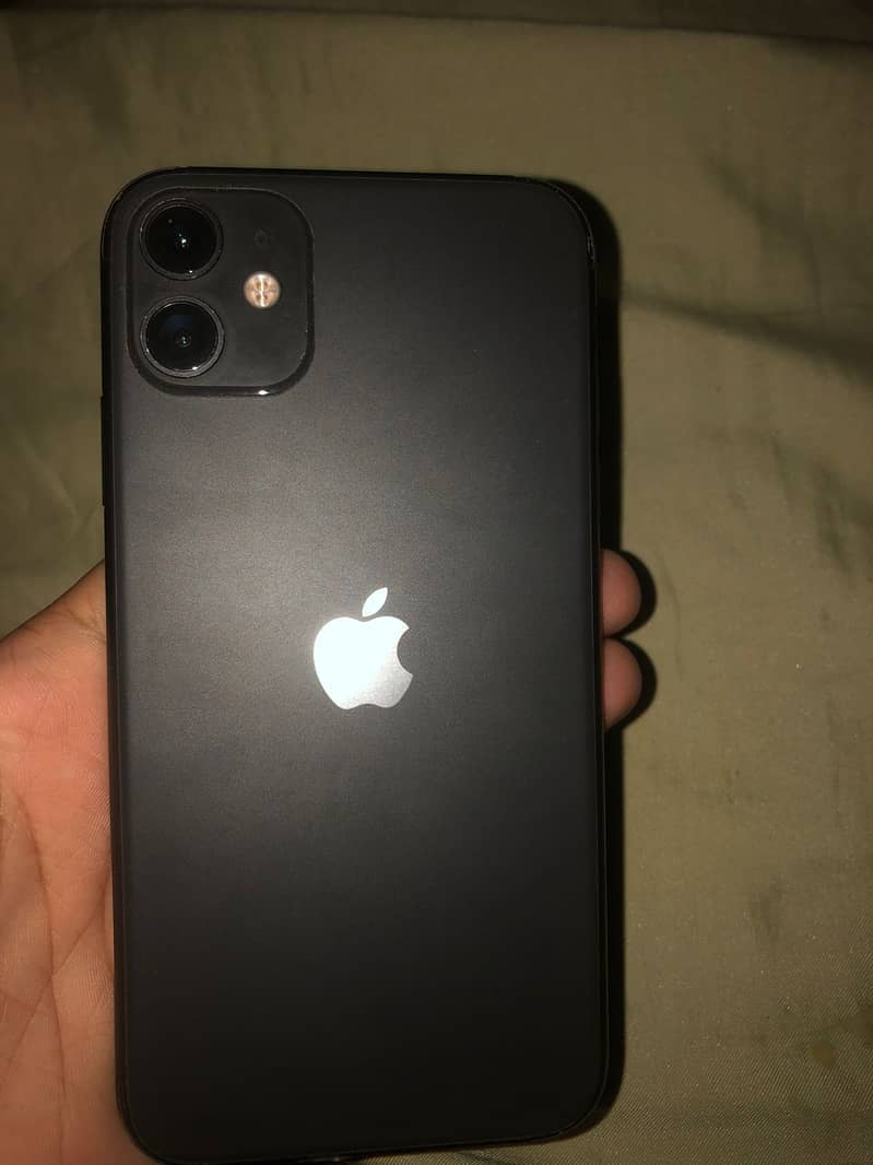 Apple iPhone 11 0