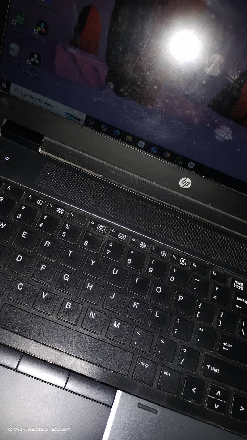 i7 4th generation with Dedicated graphics card alaptop HP zbook 1