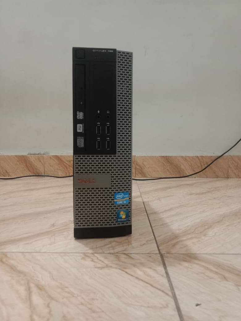 Dell Optiplex 790 i5 2nd Generation 4 RAM 1gb GRAPHICS CARD SSD128 0