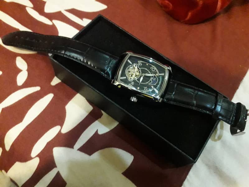 Imported watch Whatsapp contact 03464140504 3