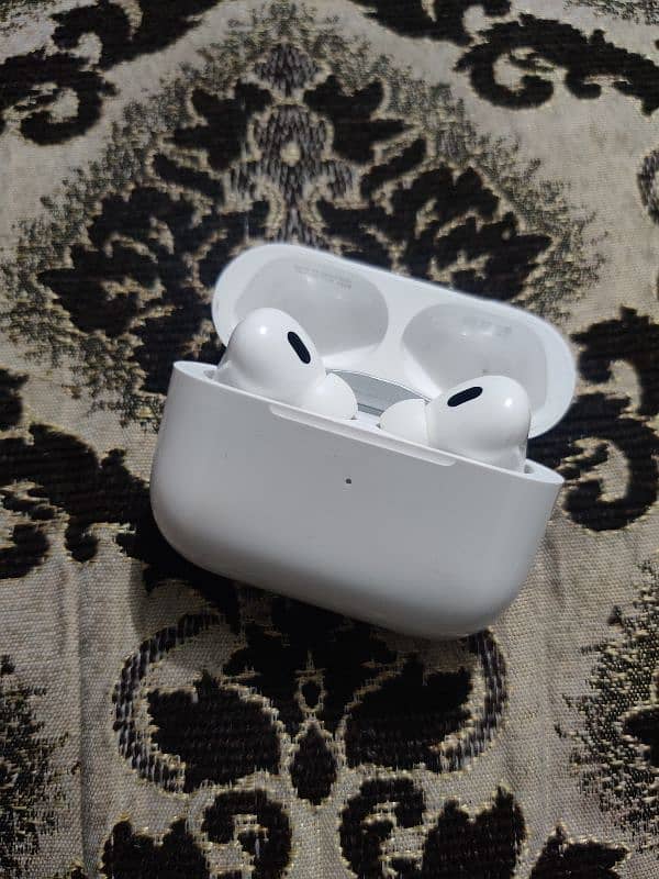 Airpods Pro 2 Original Just 1 month used 1